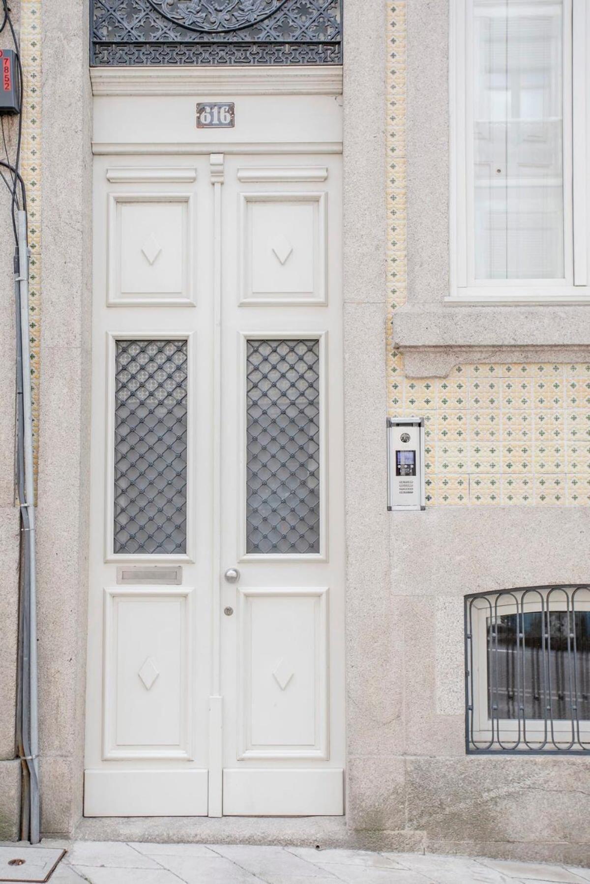 Liiiving In Porto - Downtown Balcony Studio Ngoại thất bức ảnh